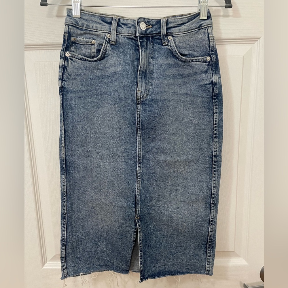 Denim midi skirt.